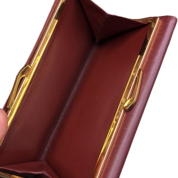 💋CARTIÉR BORDEAUX TRI-FOLD WALLET - Picture 9 of 14